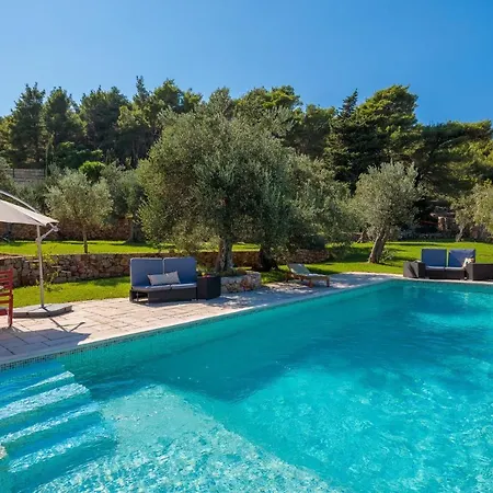 Stella Maris Villa
